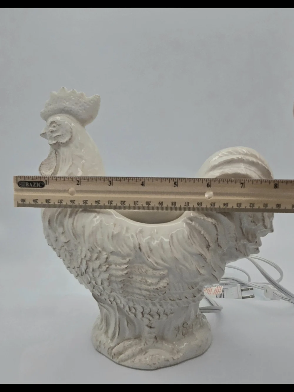 Scentsy White Ceramic Rooster Chanticleer Wax Warmer w/Original Box